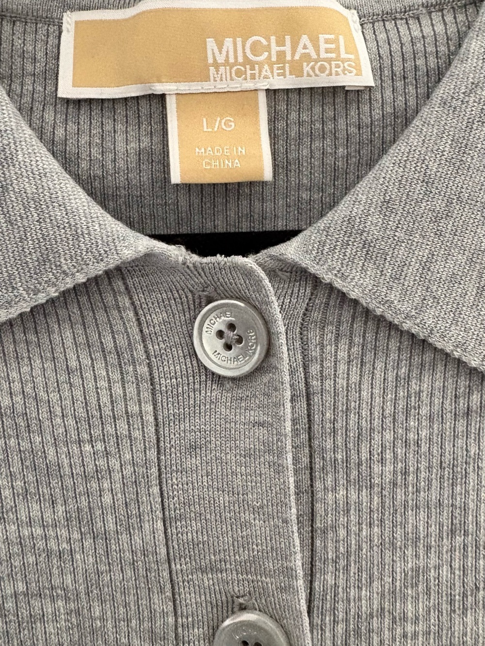 Classic Grey Ribbed Button-Front Knit Top - Picture 5 of 9